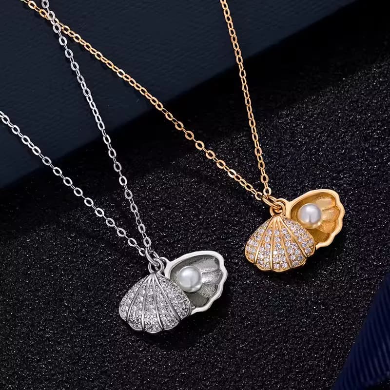PearlaLuxe Imitation Pearl Pendant Necklace