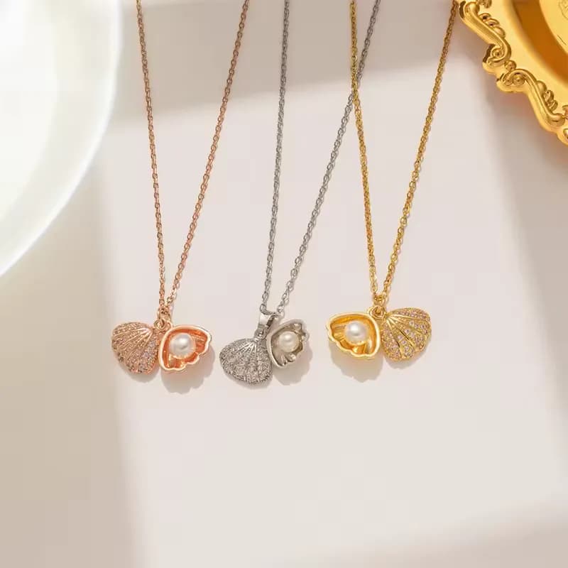 PearlaLuxe Imitation Pearl Pendant Necklace