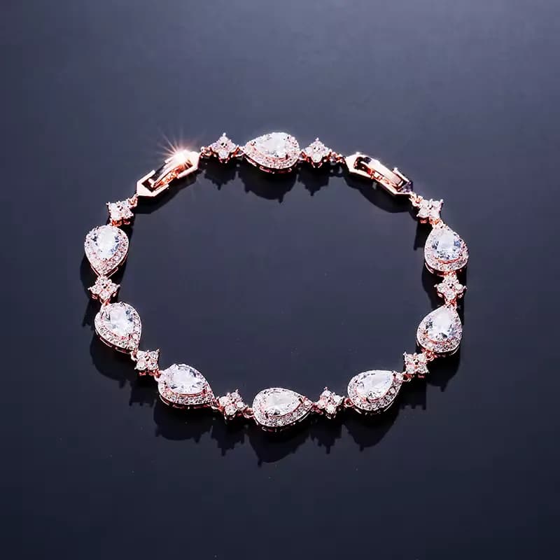 Bracciale da sposa con zircone a goccia Crystal Drop Elegance