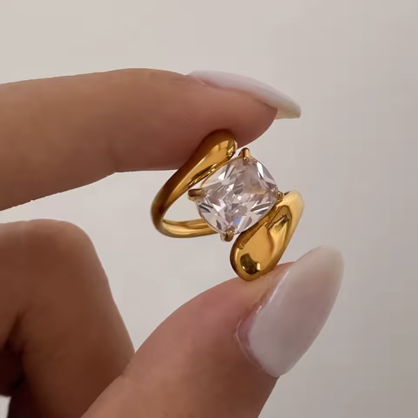 Luna 18K Gold Plated Stainless Steel Teardrop Zircon Statement Ring - Image 3