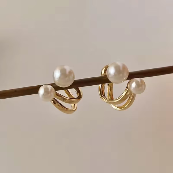 Pearla Vintage Irregular Pearl Earrings - Image 4