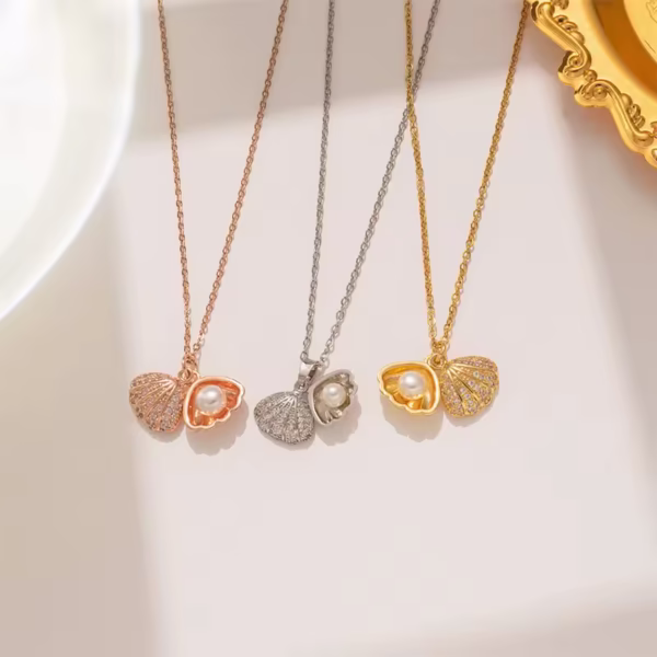 PearlaLuxe Imitation Pearl Pendant Necklace - Image 3